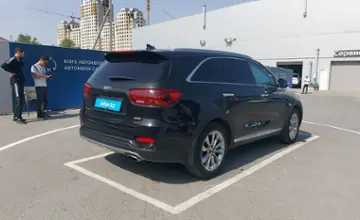 Kia Sorento 2018 года за 15 500 000 тг. в Шымкент фото 3