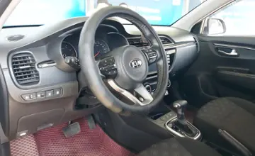 Kia Rio 2020 года за 9 800 000 тг. в Караганда фото 5