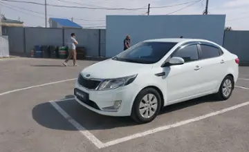 Kia Rio 2014 года за 5 900 000 тг. в Атырау фото 1