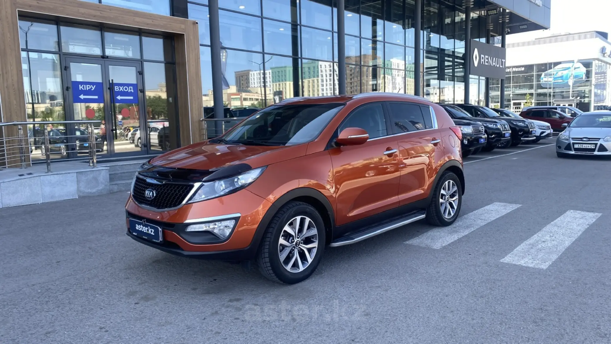 Kia Sportage 2014 оранжевый