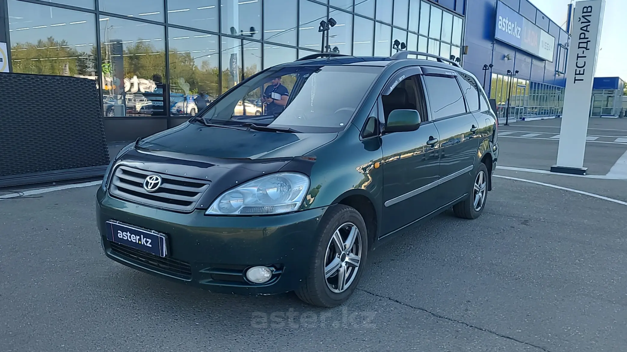 Toyota Avensis Verso ( Тойота Avensis Verso) - стоимость, цены на мобиле.де, автоскаут 24