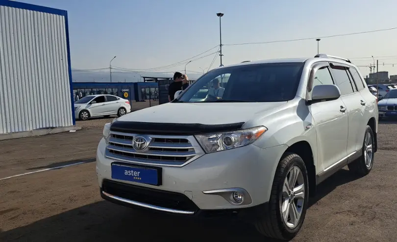 Toyota Highlander 2013 года за 17 000 000 тг. в Алматы