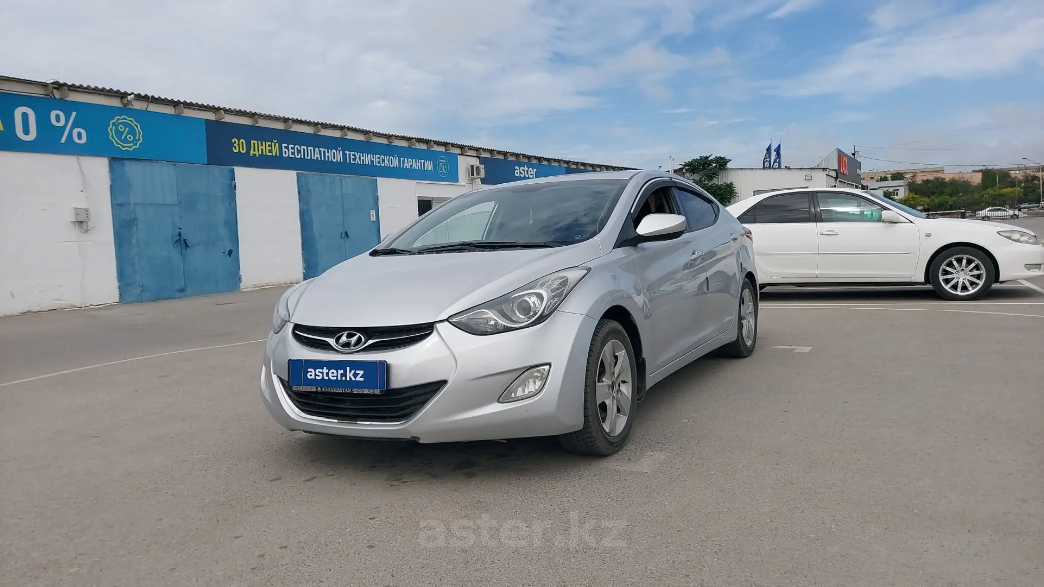 Hyundai Elantra 2011