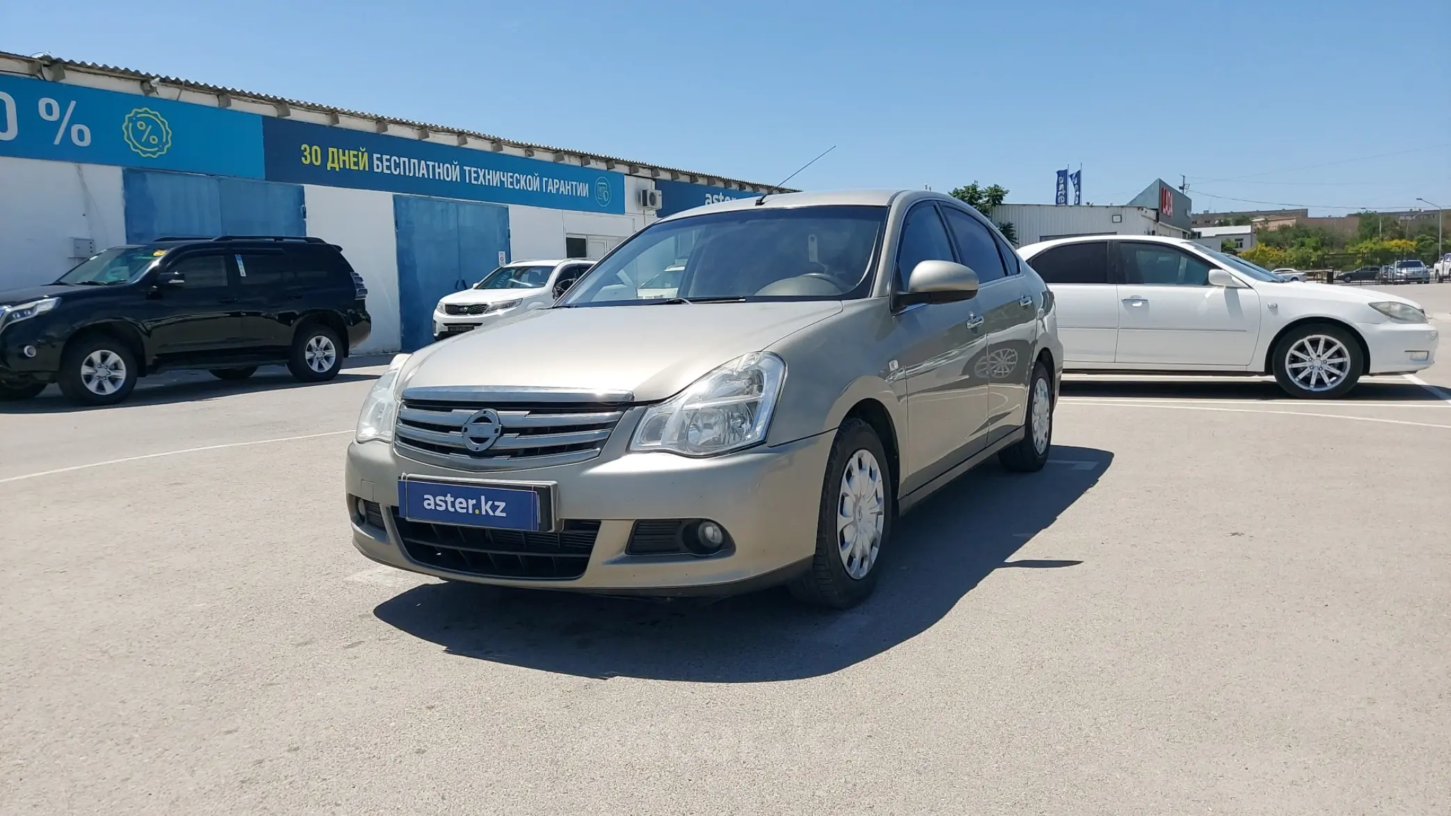 Nissan Almera 2014