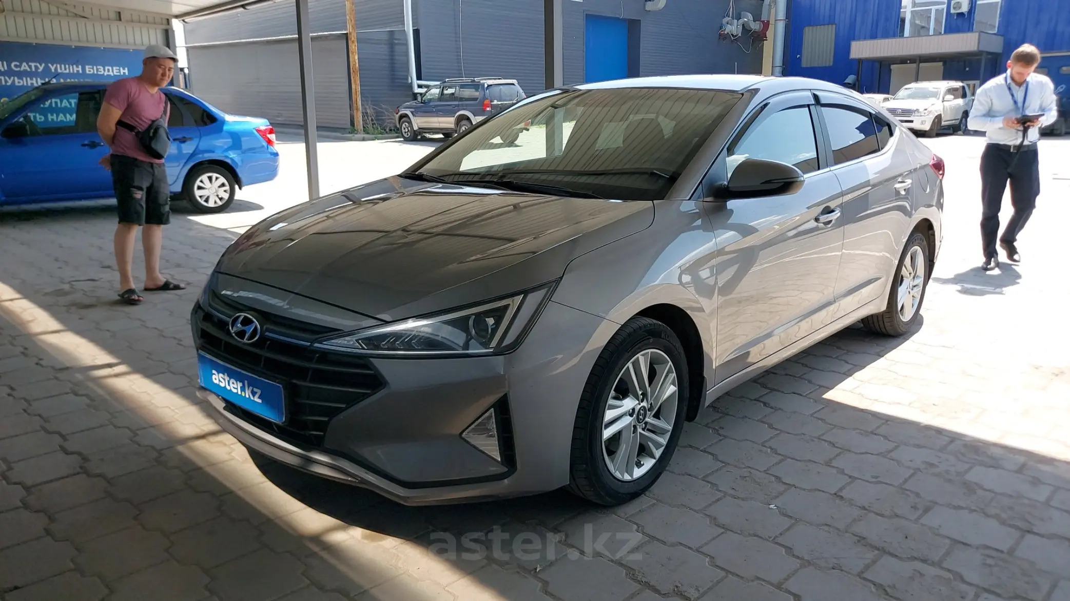 Hyundai Elantra 2020