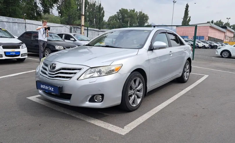 Toyota Camry 2010 года за 7 300 000 тг. в Алматы
