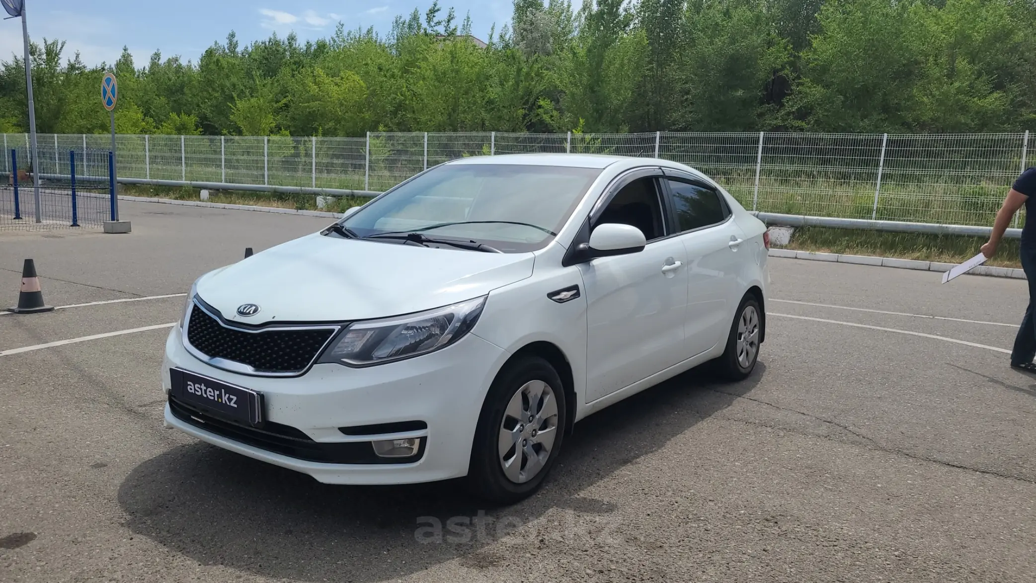 Kia Rio 2015