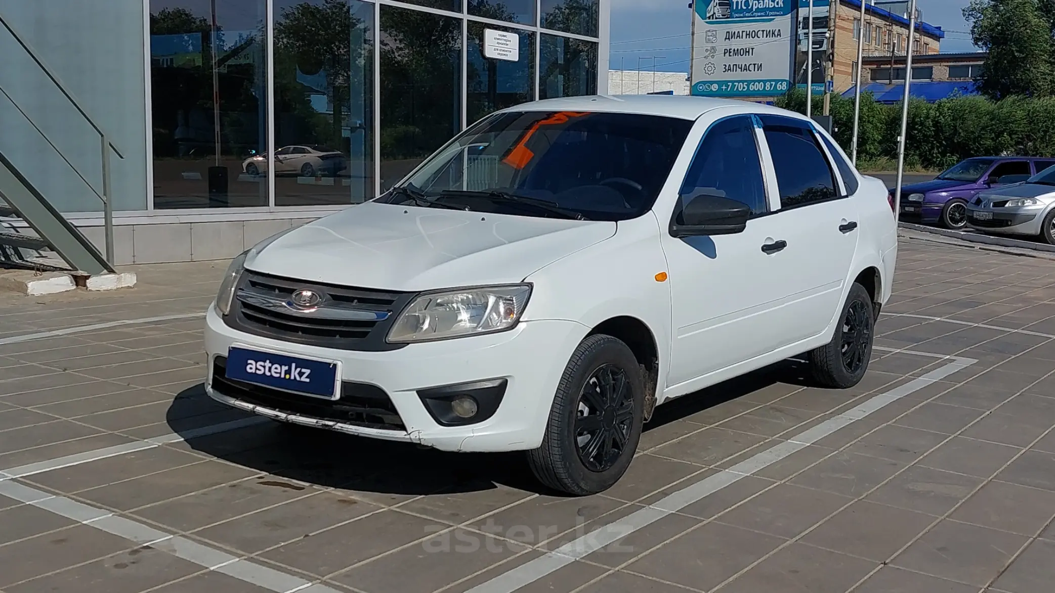 LADA (ВАЗ) Granta 2015