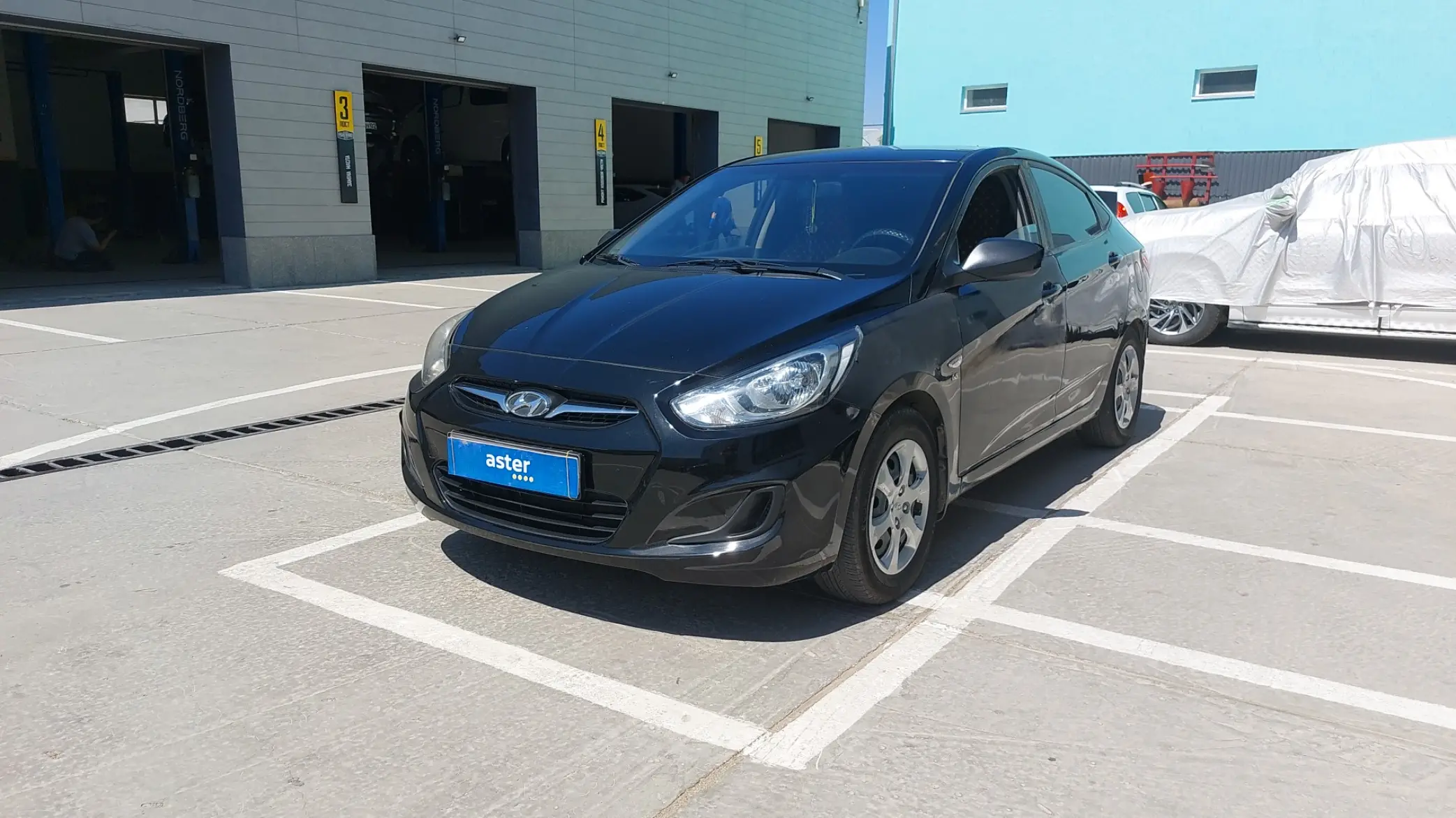 Hyundai Accent 2013