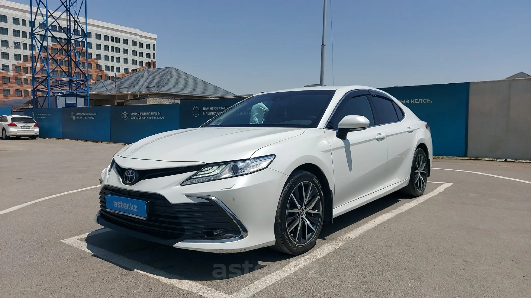 Toyota Camry 2021