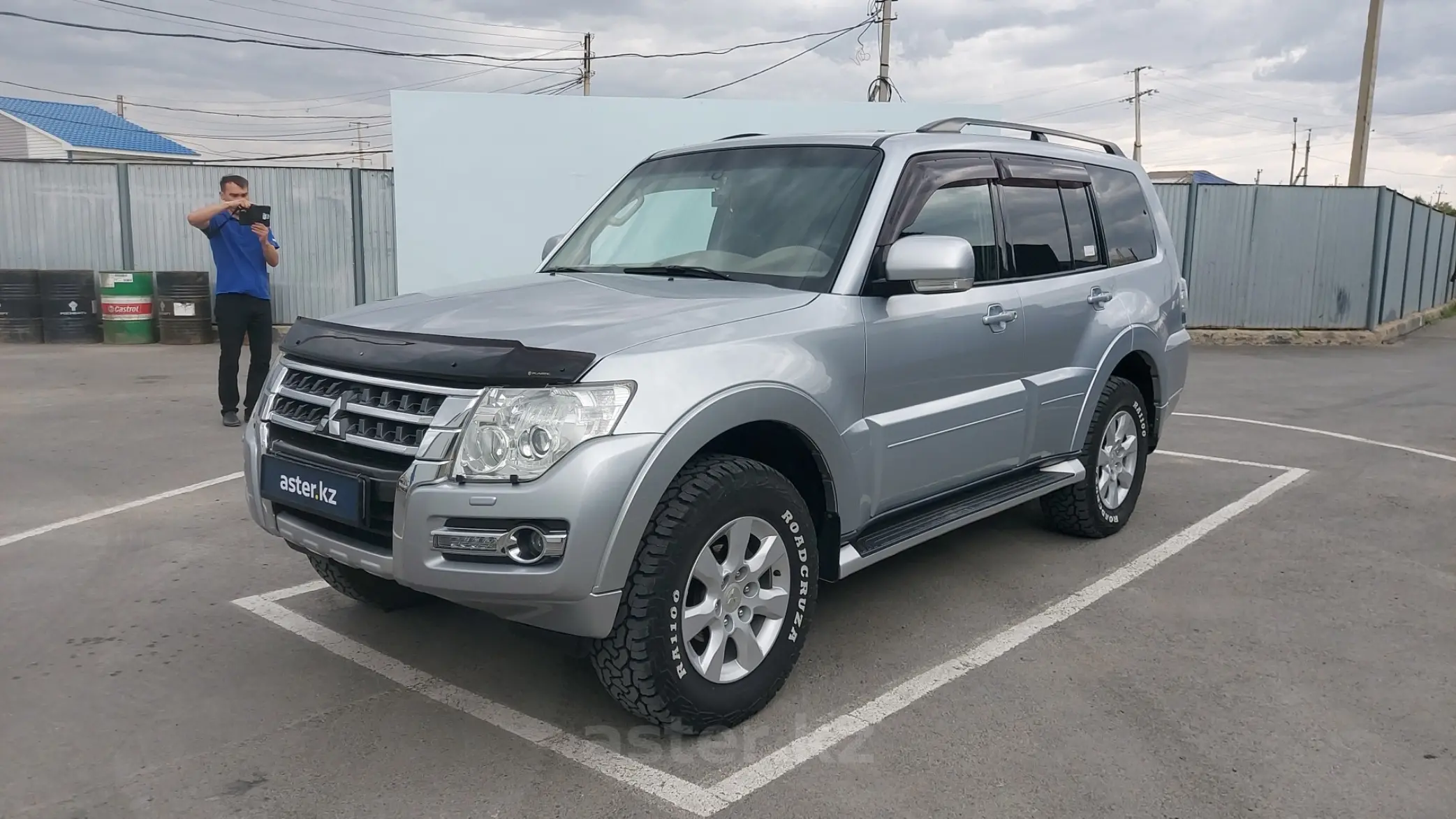 Mitsubishi Pajero 2015