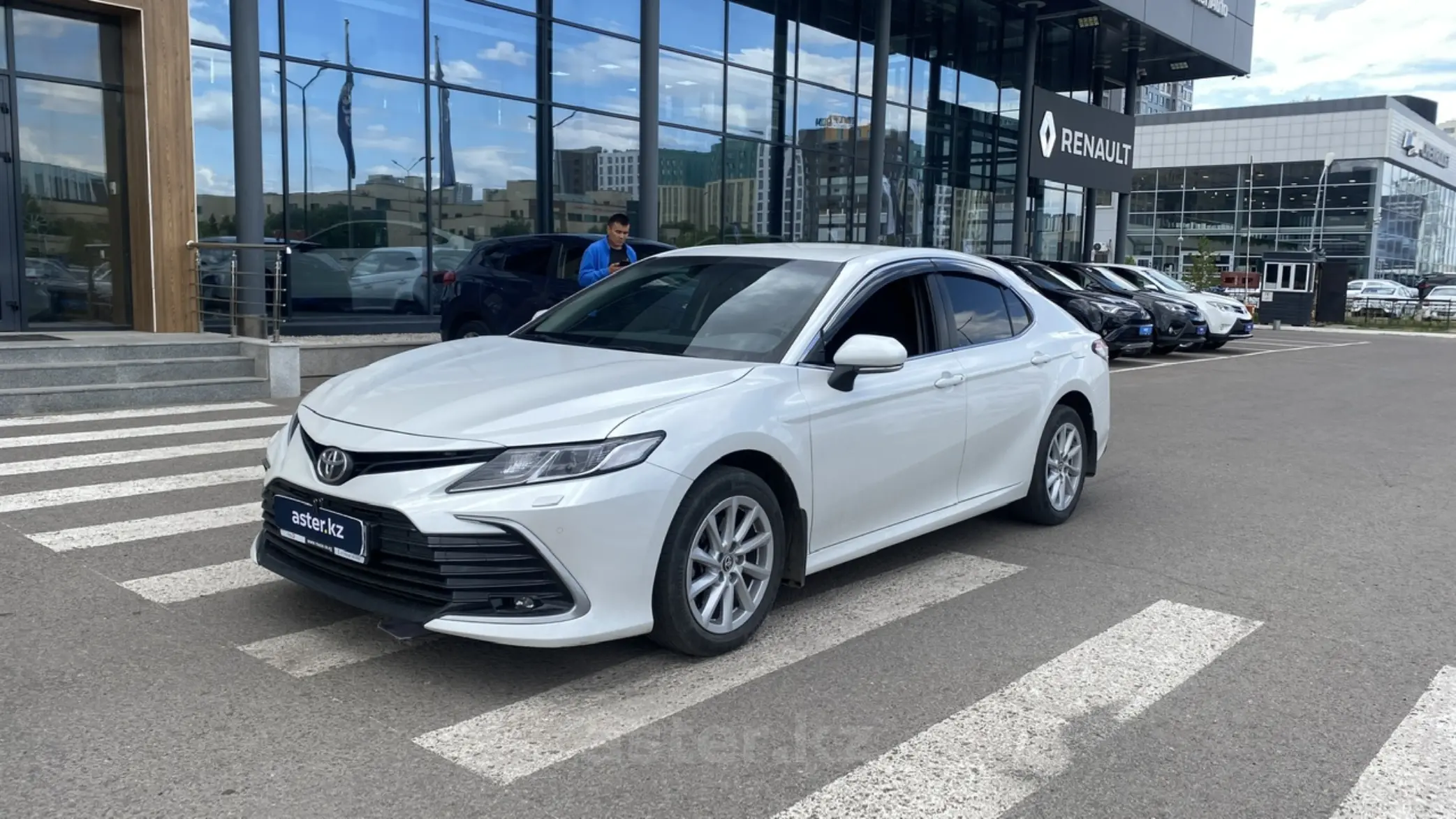 Toyota Camry 2021