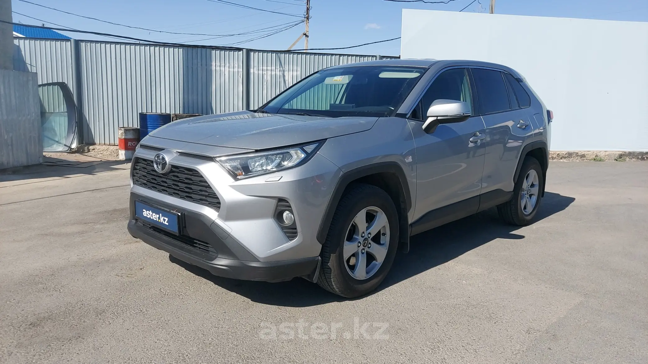 Toyota RAV4 2021