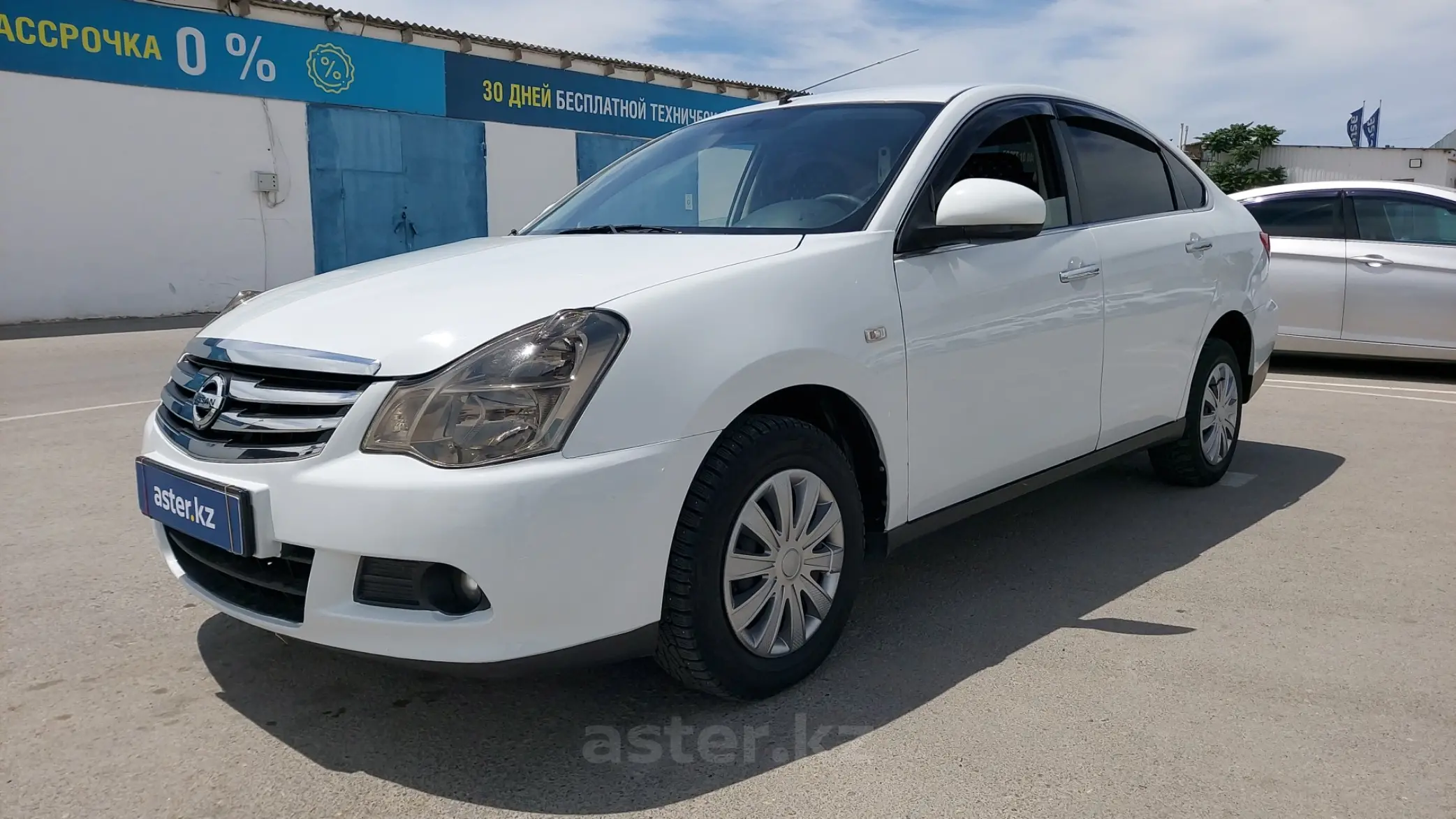 Nissan Almera 2015