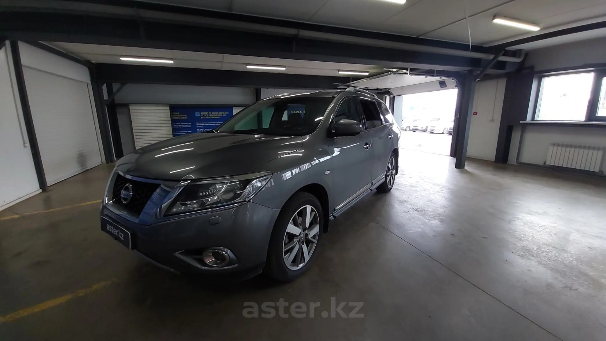 Nissan Pathfinder 2014