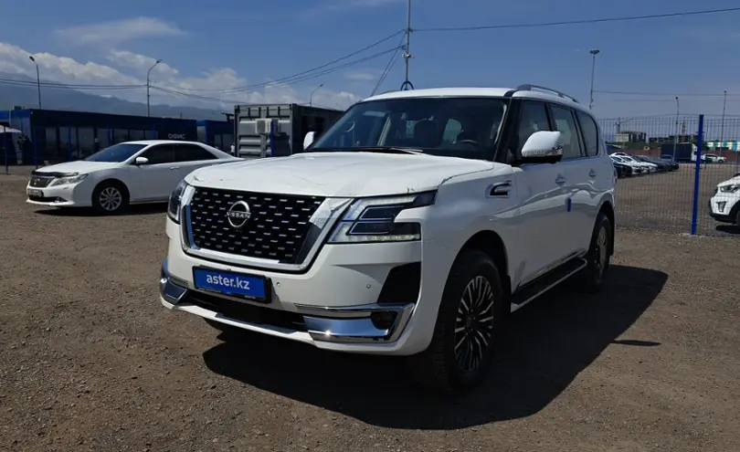 Nissan Patrol 2022 года за 43 000 000 тг. в Алматы