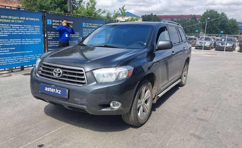Toyota Highlander 2007 года за 10 500 000 тг. в Актобе