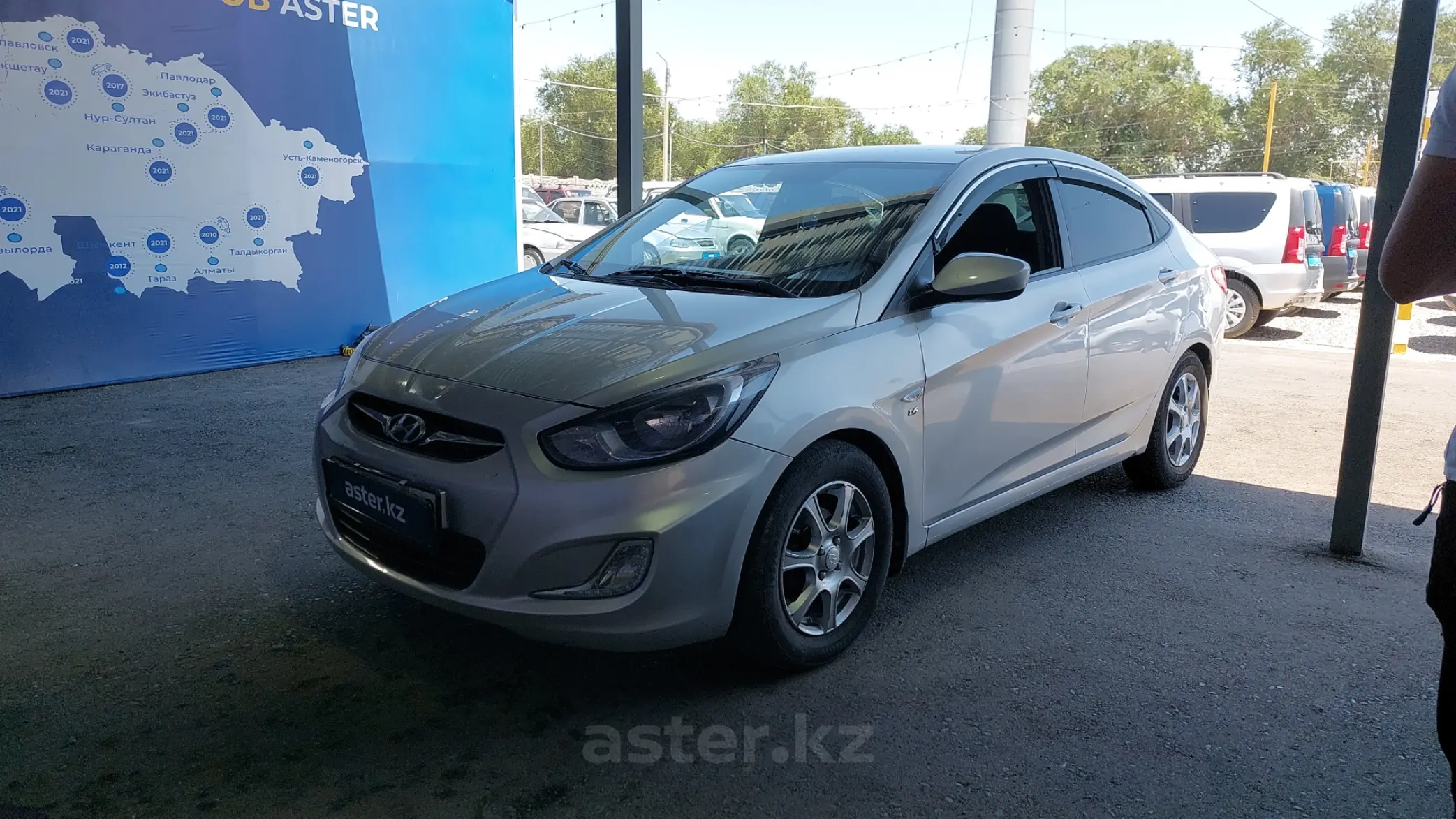 Hyundai Solaris 2011