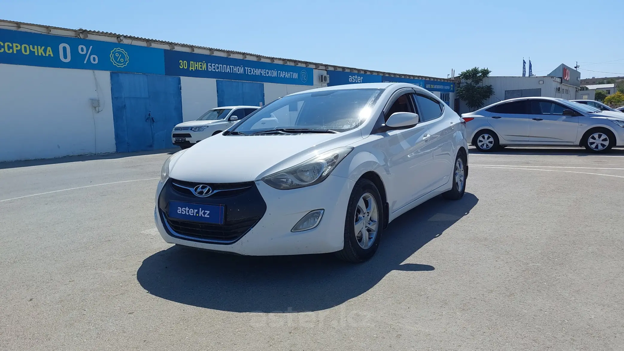 Hyundai Elantra 2013