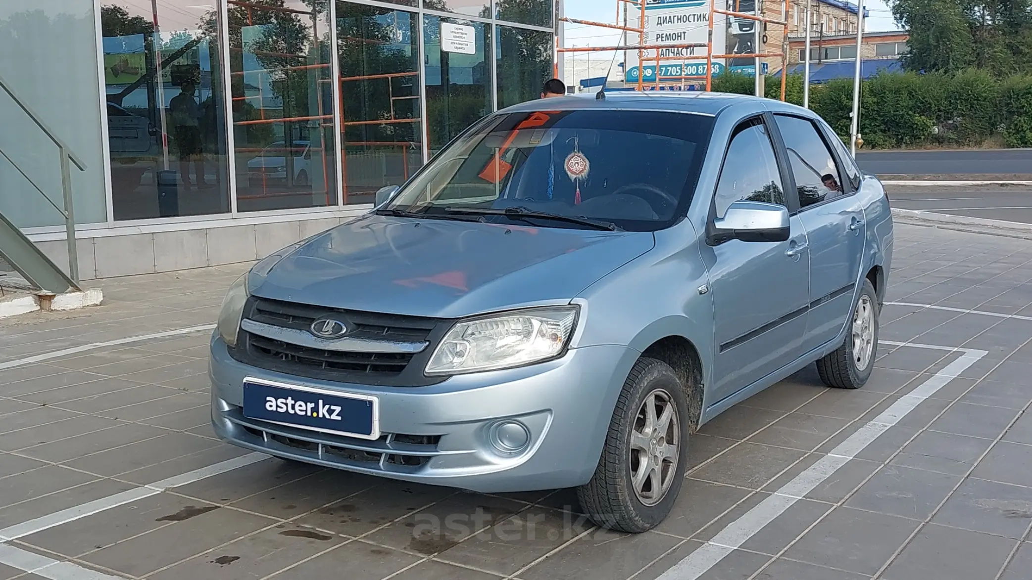 LADA (ВАЗ) Granta 2012