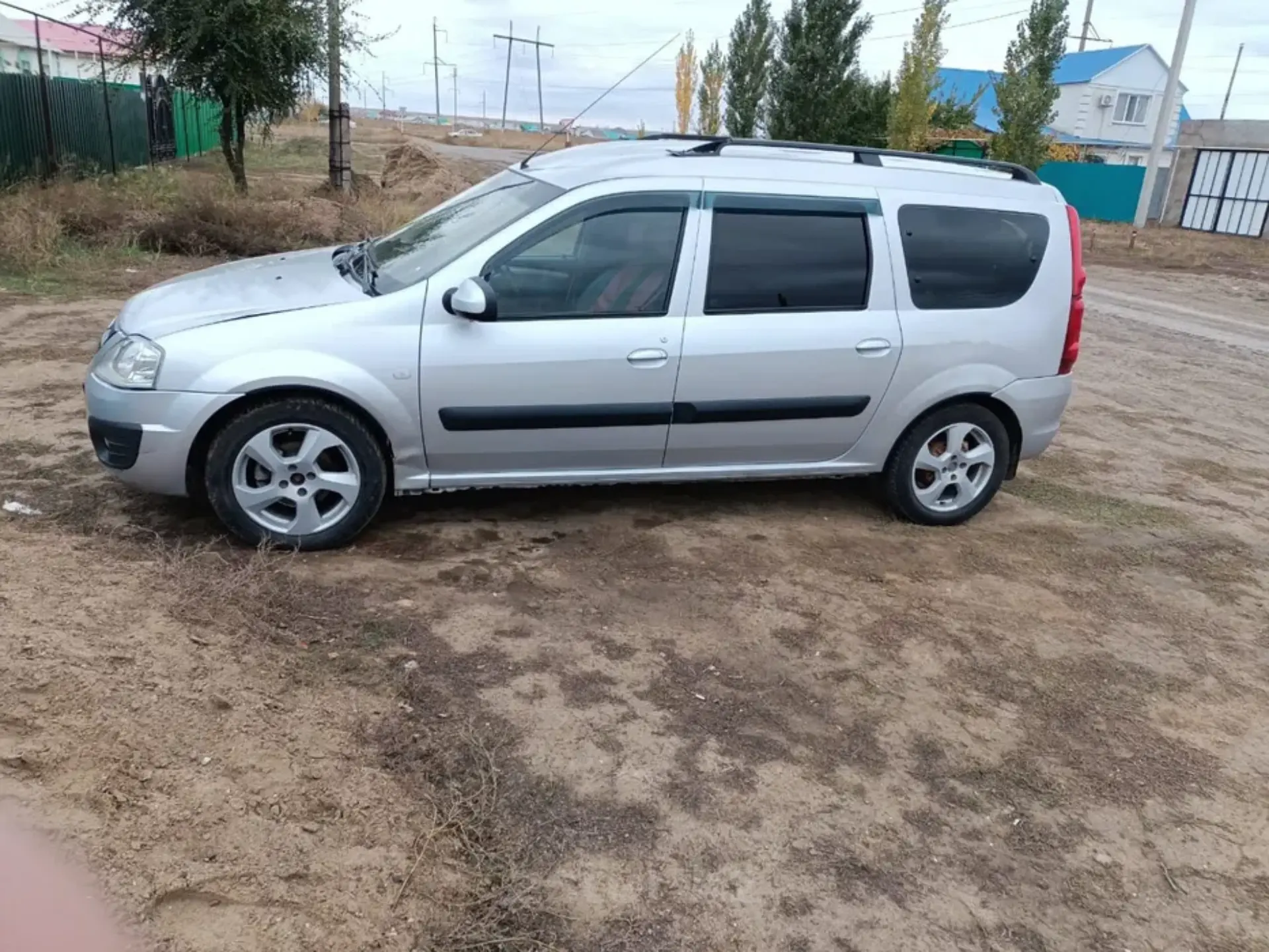 LADA (ВАЗ) Largus 2015