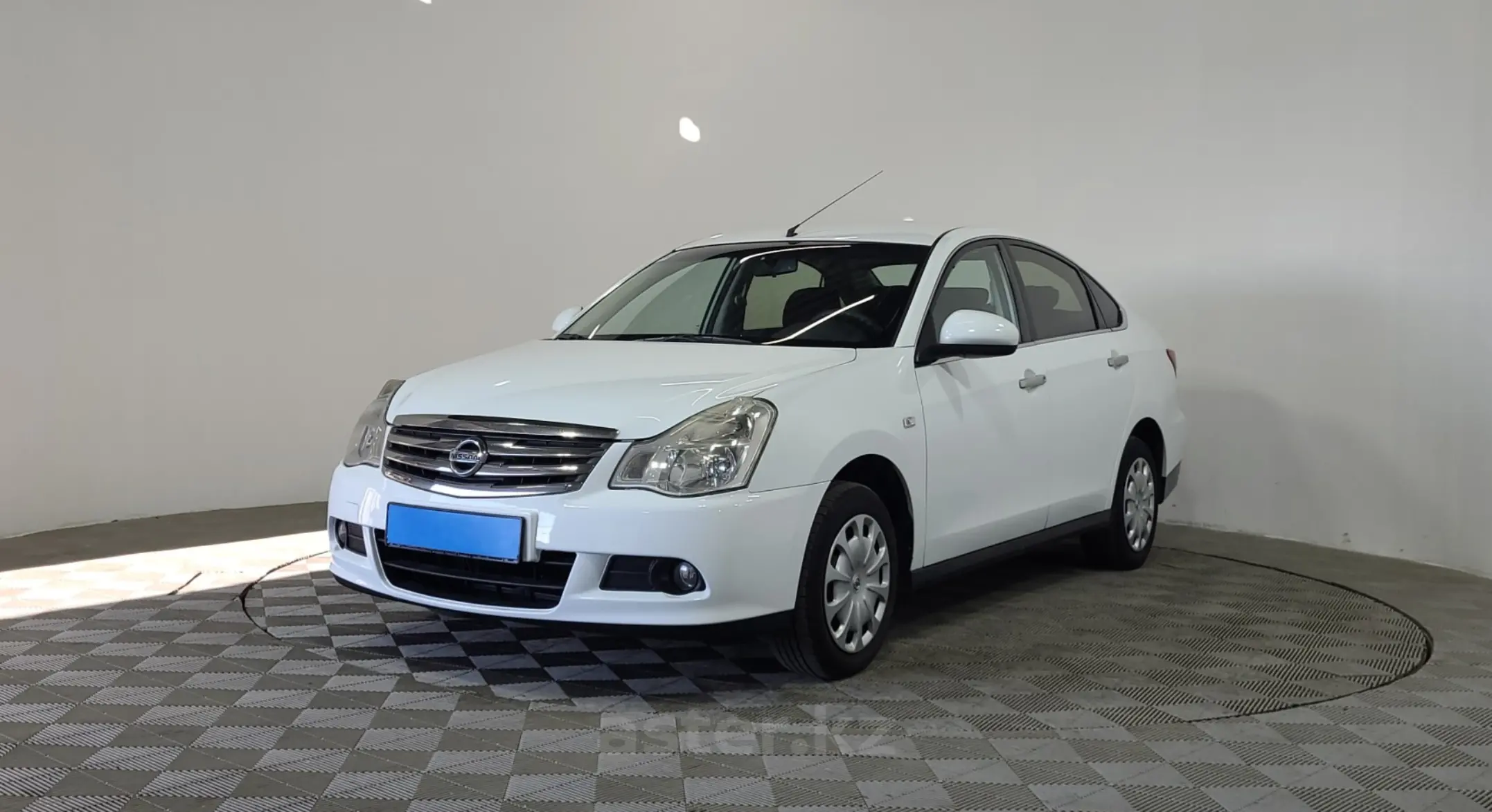 Nissan Almera 2014