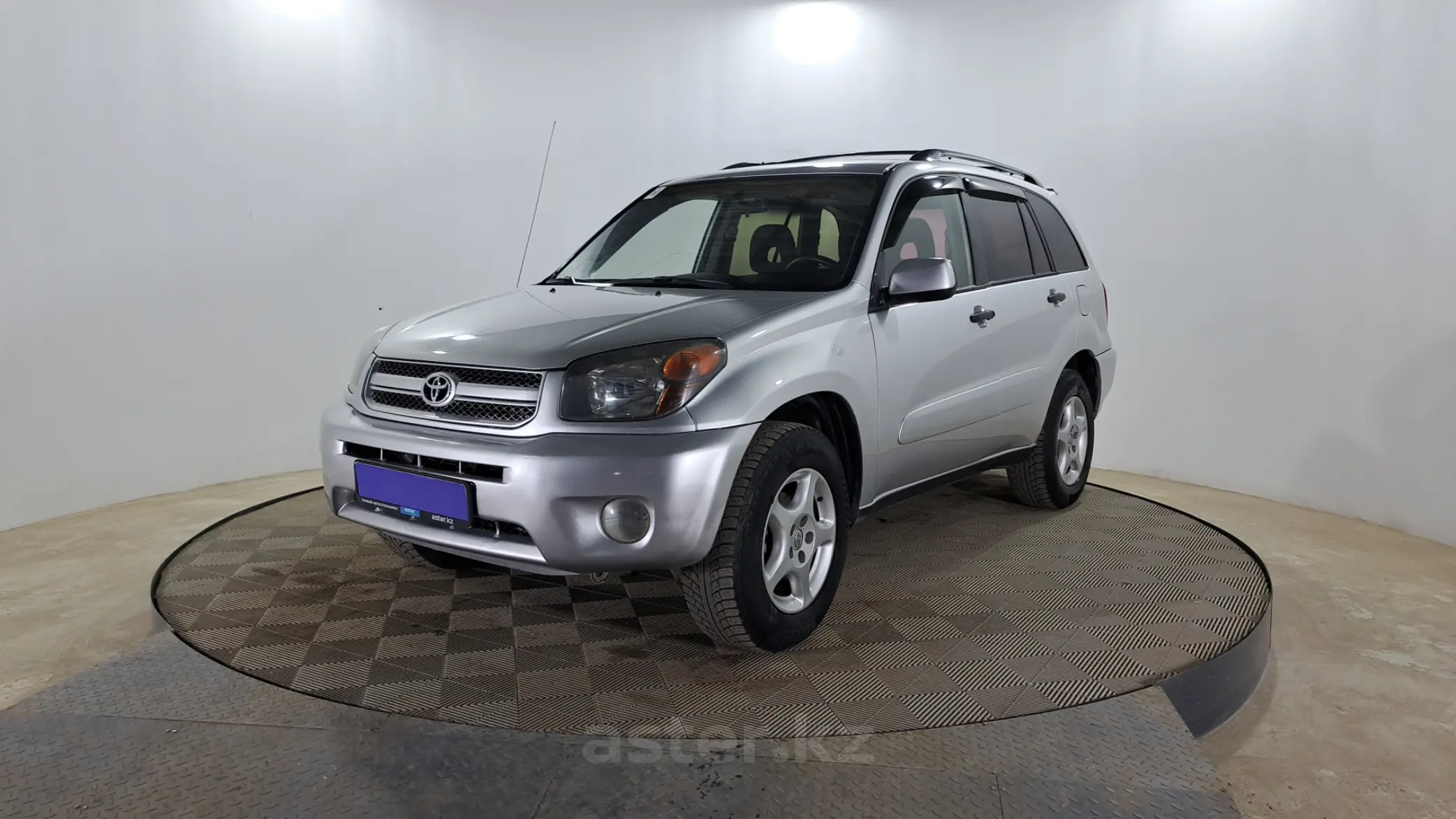 Купить Toyota RAV4 2004 года в Актобе, цена 5450000 тенге. Продажа Toyota  RAV4 в Актобе - Aster.kz. №258162