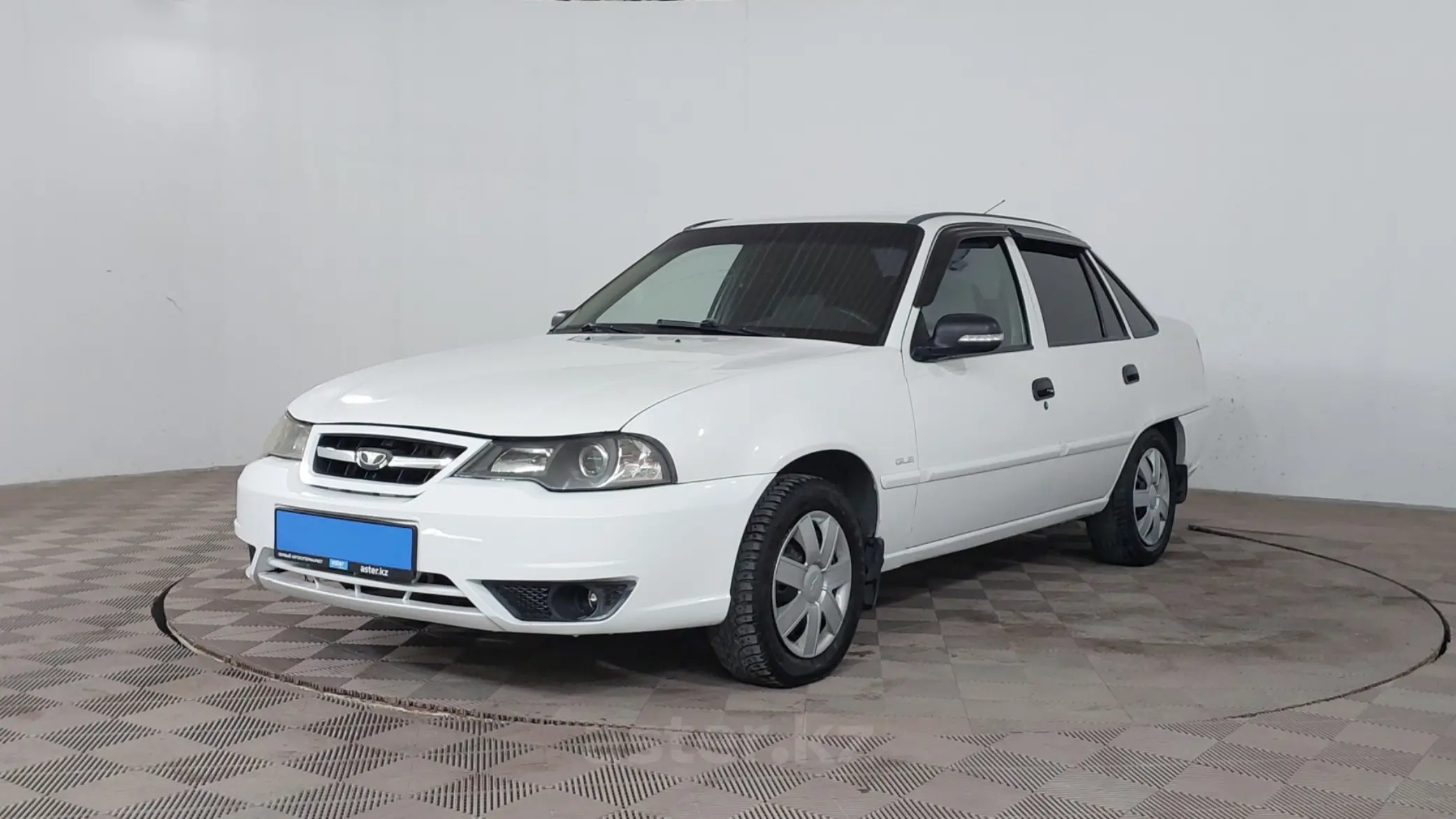 Фото Chevrolet Nexia