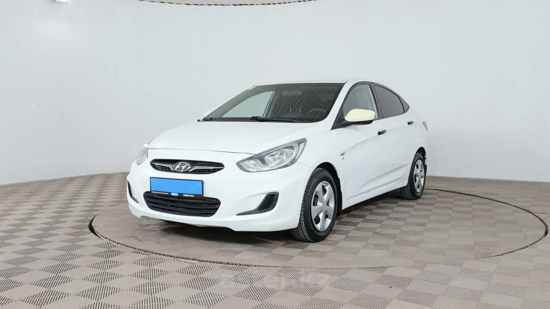 Hyundai Accent 2014