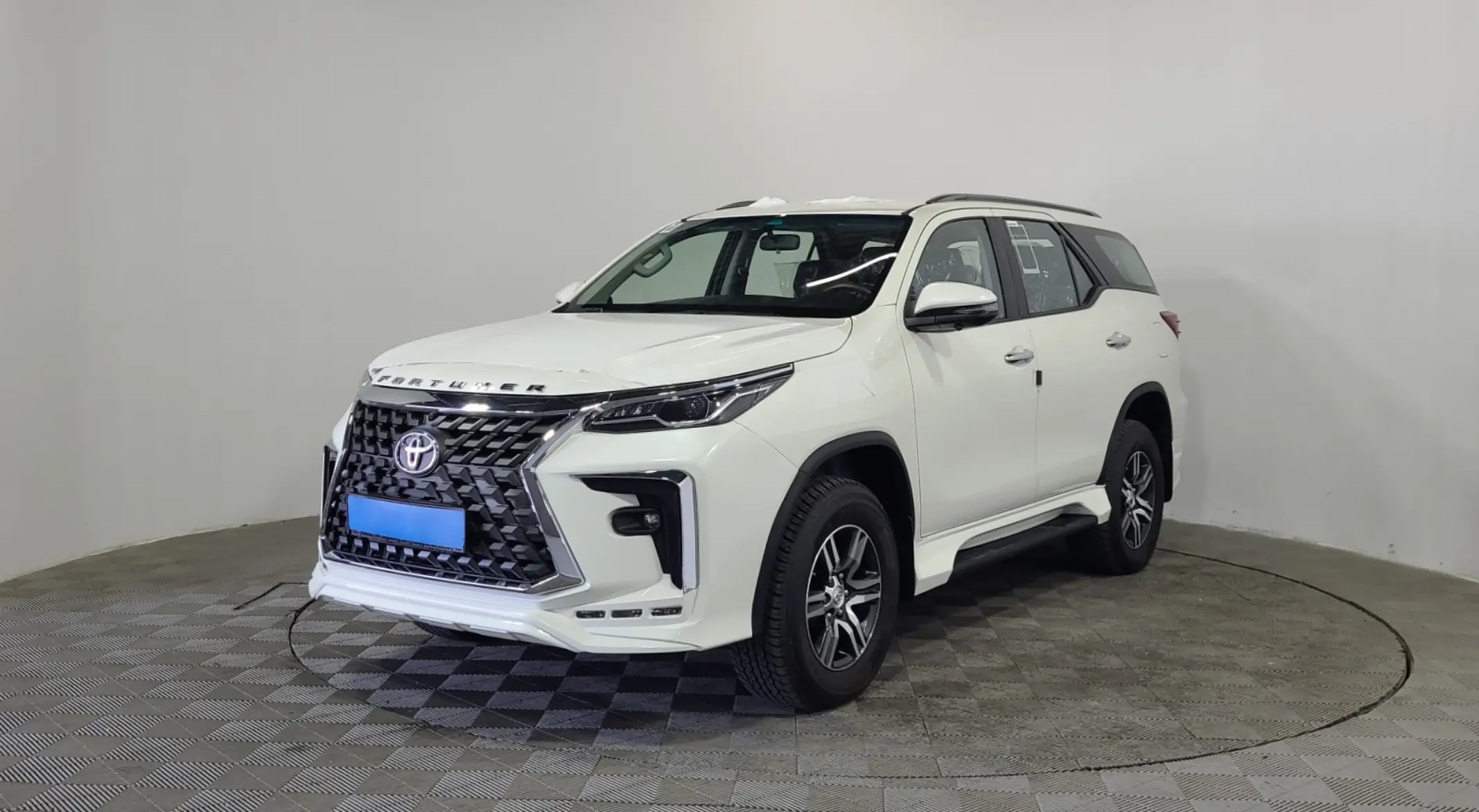 Toyota Fortuner 2022