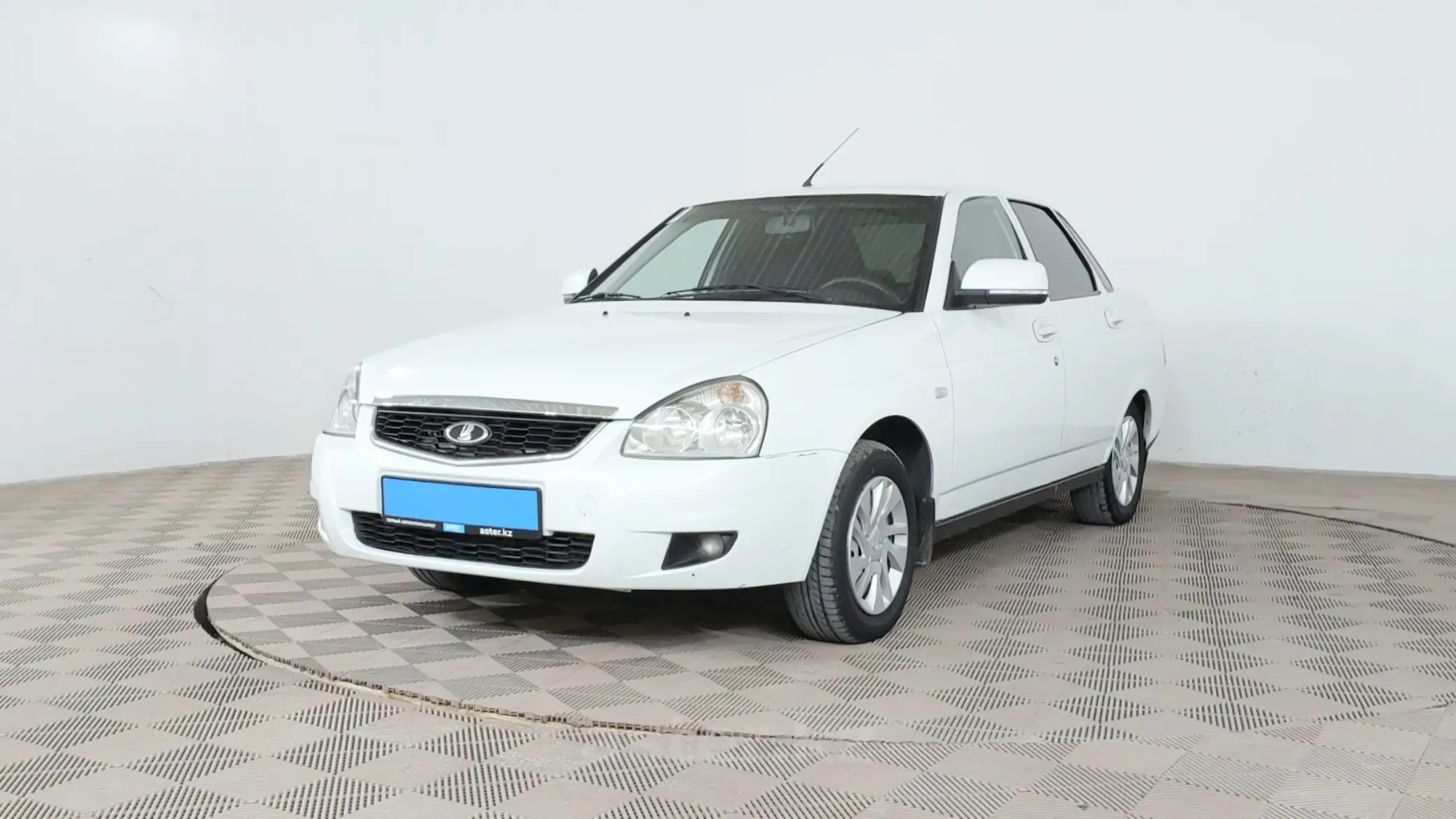 LADA (ВАЗ) Priora 2014