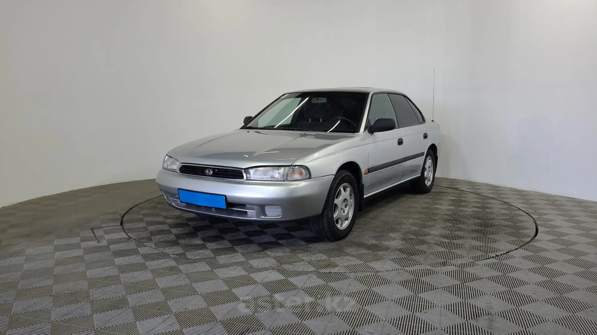 Subaru Legacy 1997г за 195 тыс руб в