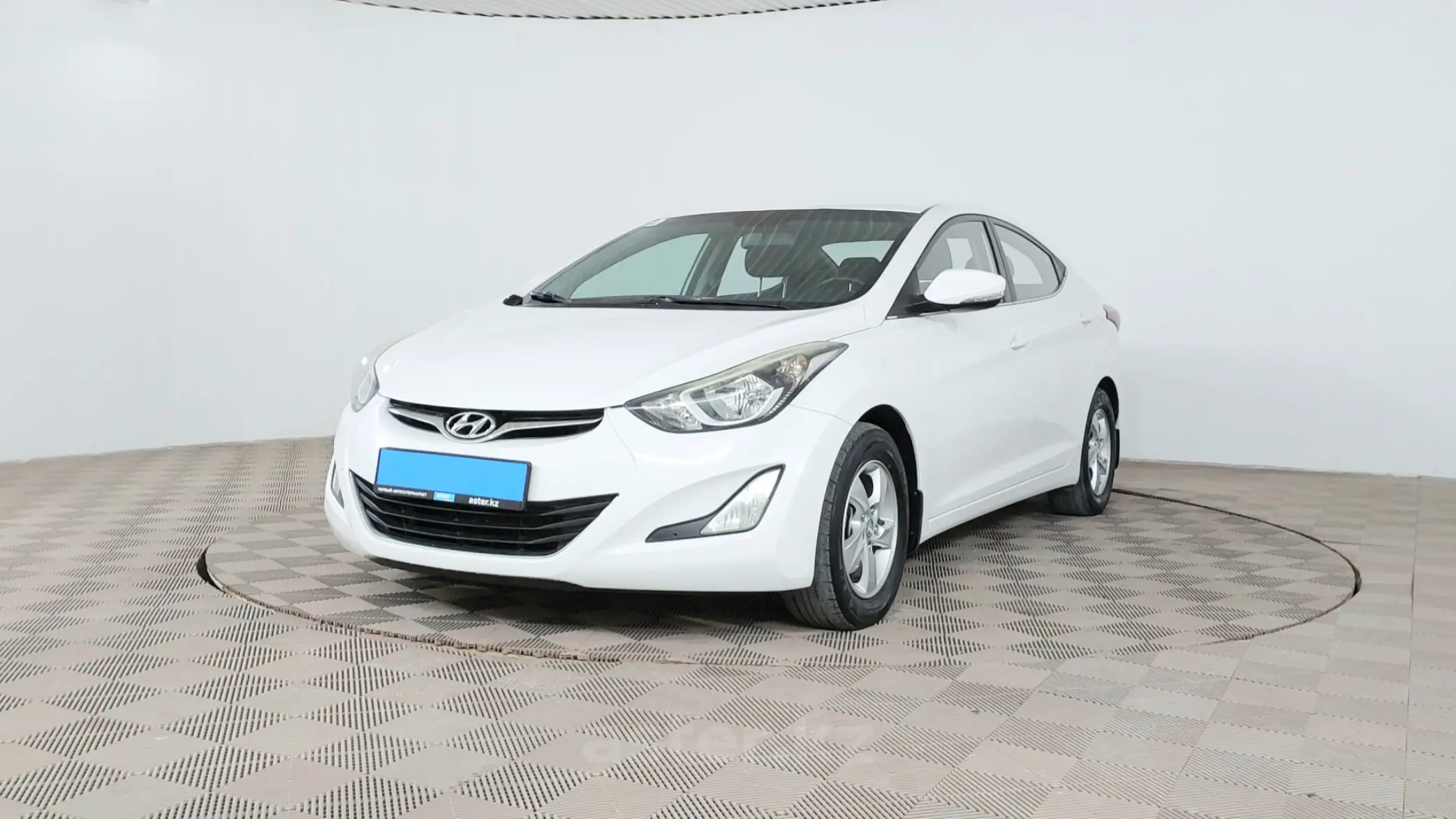 Hyundai Elantra 2014