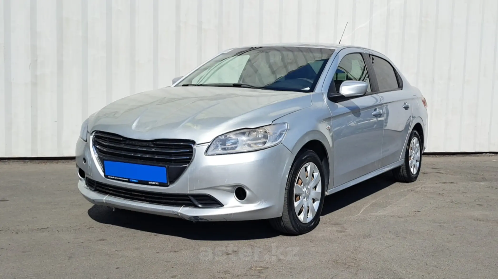 Peugeot 301 2013