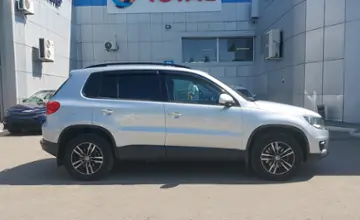 Volkswagen Tiguan 2015 года за 8 350 000 тг. в Костанай фото 4