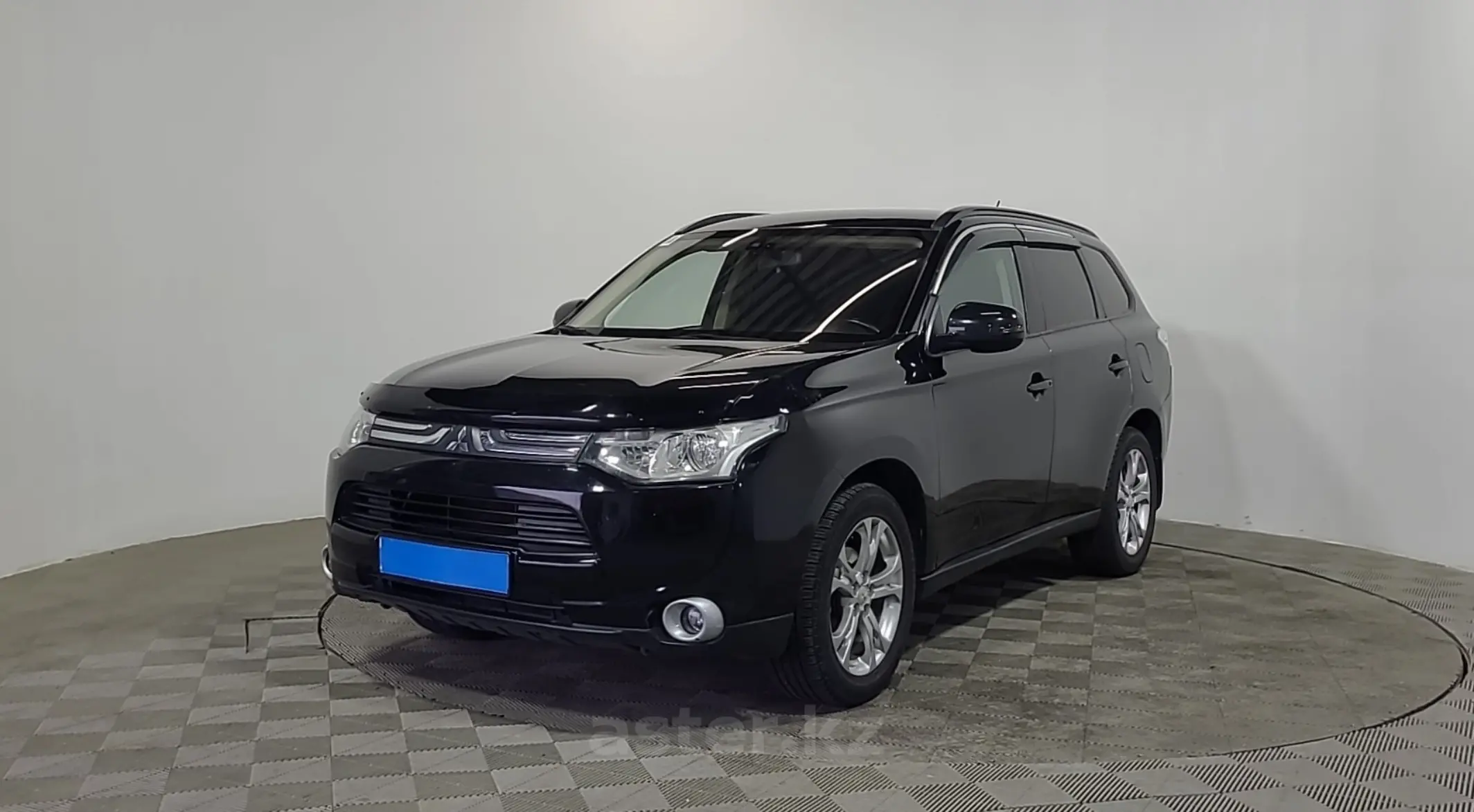 Mitsubishi Outlander 2013