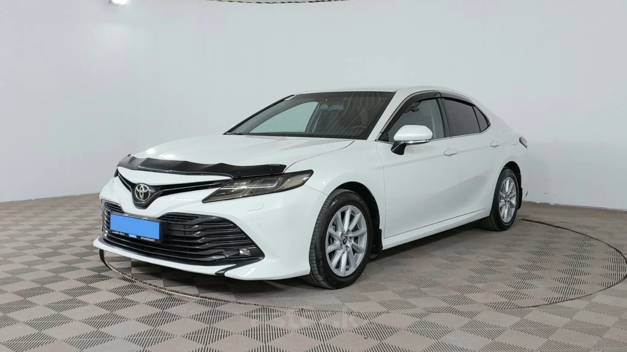 Toyota Camry 2019