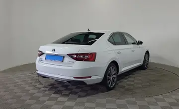 Skoda Superb 2019 года за 15 500 000 тг. в Алматы