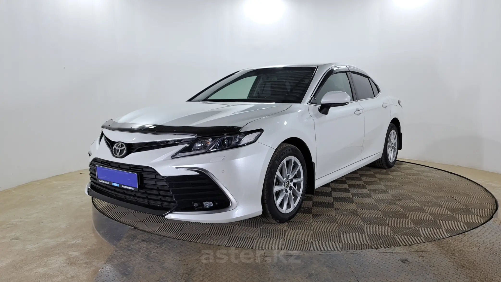 Toyota Camry 2021