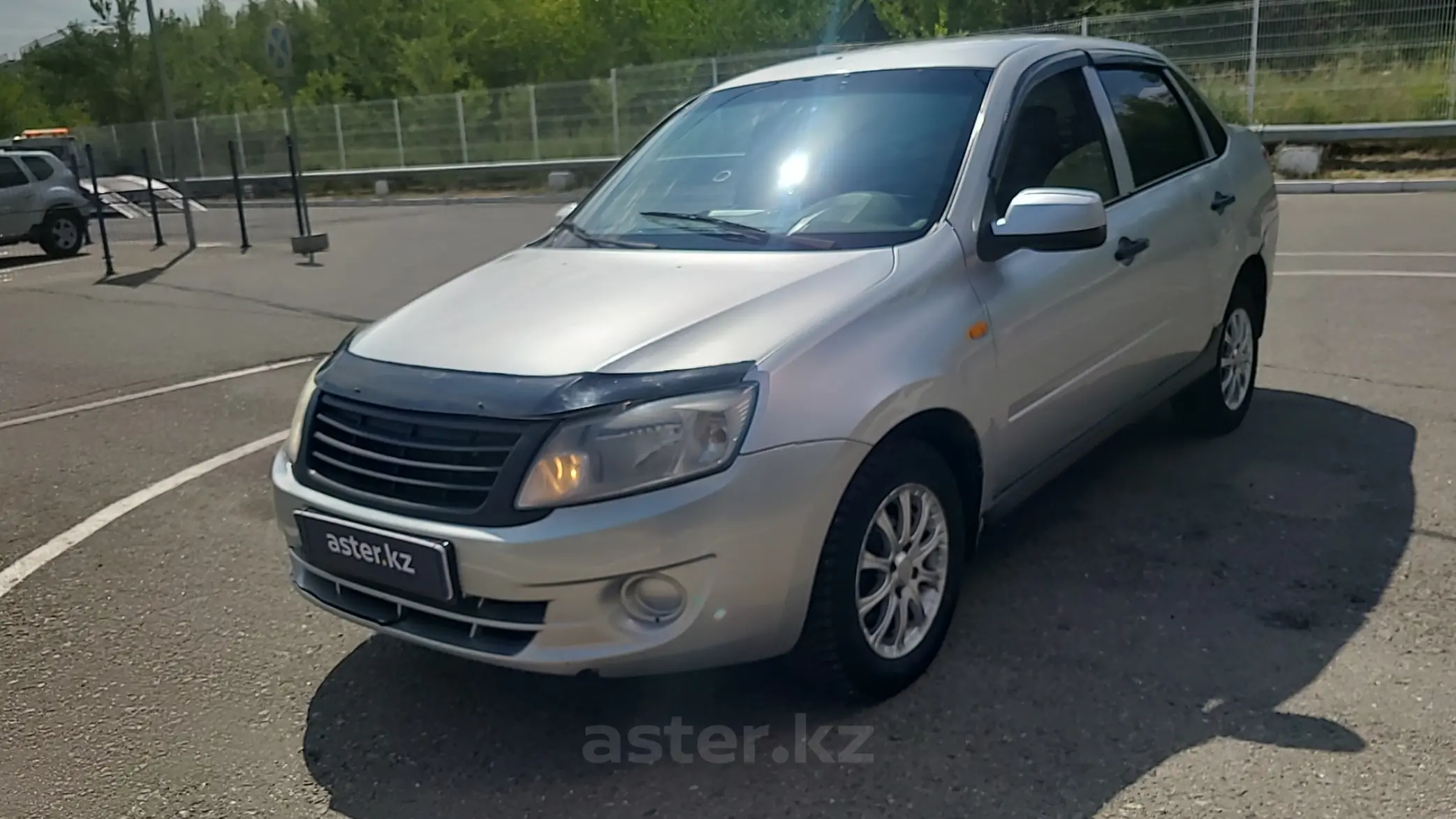 LADA (ВАЗ) Granta 2013