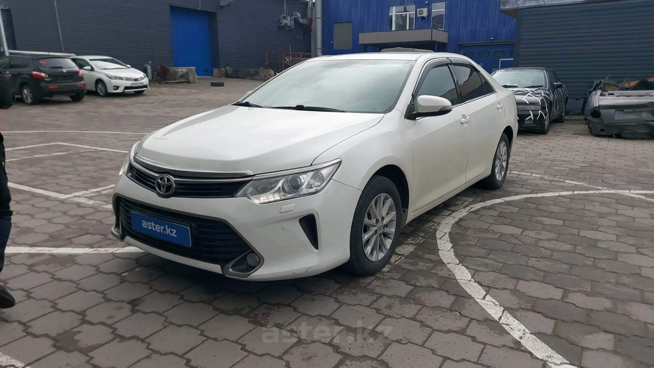 Toyota Camry 2016