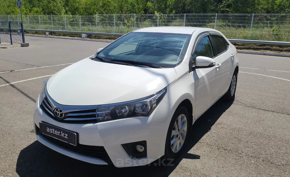 Купить Toyota Corolla 2015 года в Усть-Каменогорске, цена 8200000 тенге.  Продажа Toyota Corolla в Усть-Каменогорске - Aster.kz. №c860002