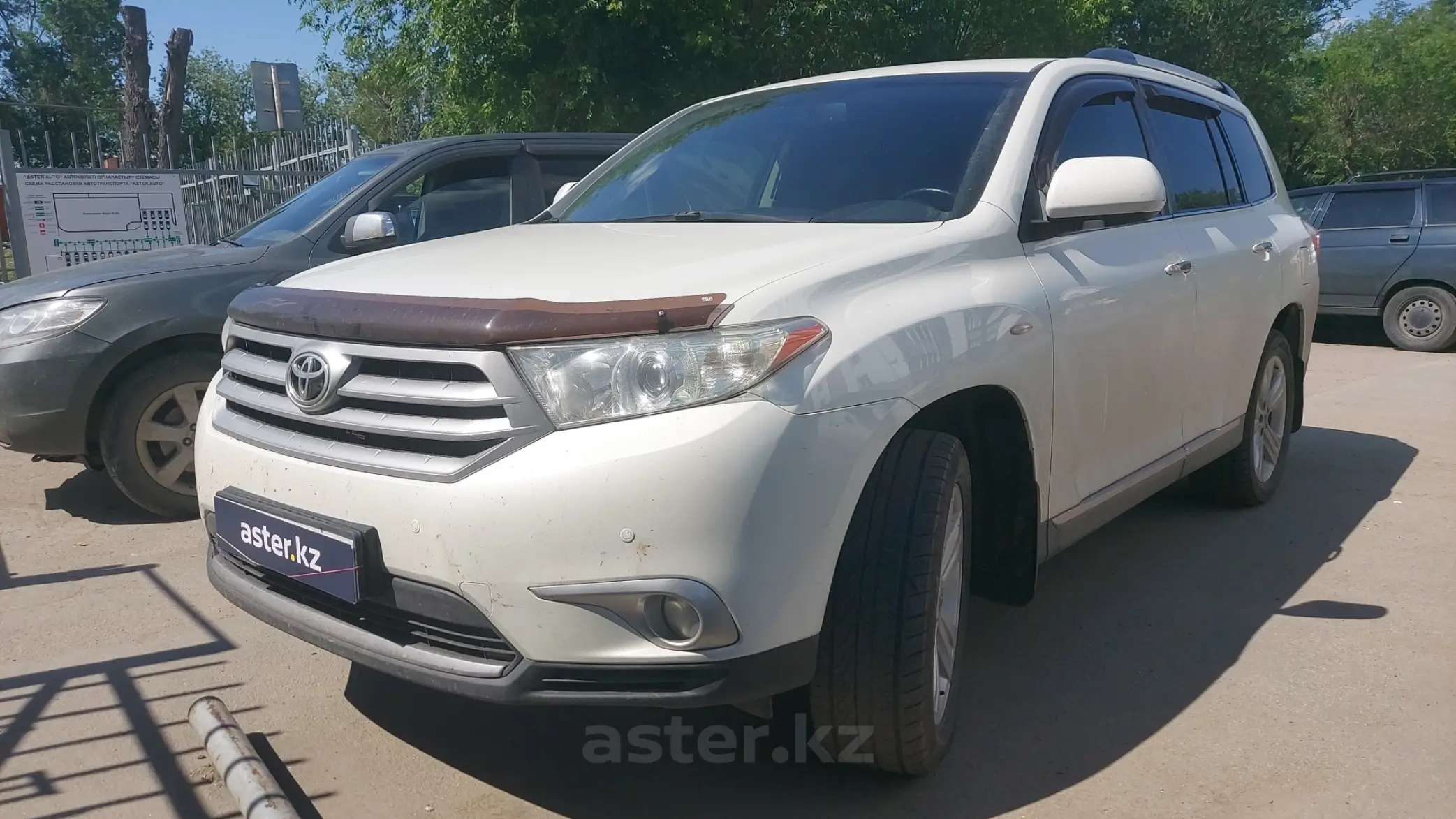 Купить Toyota Highlander 2012 года в Костанае, цена 15900000 тенге. Продажа  Toyota Highlander в Костанае - Aster.kz. №c860042