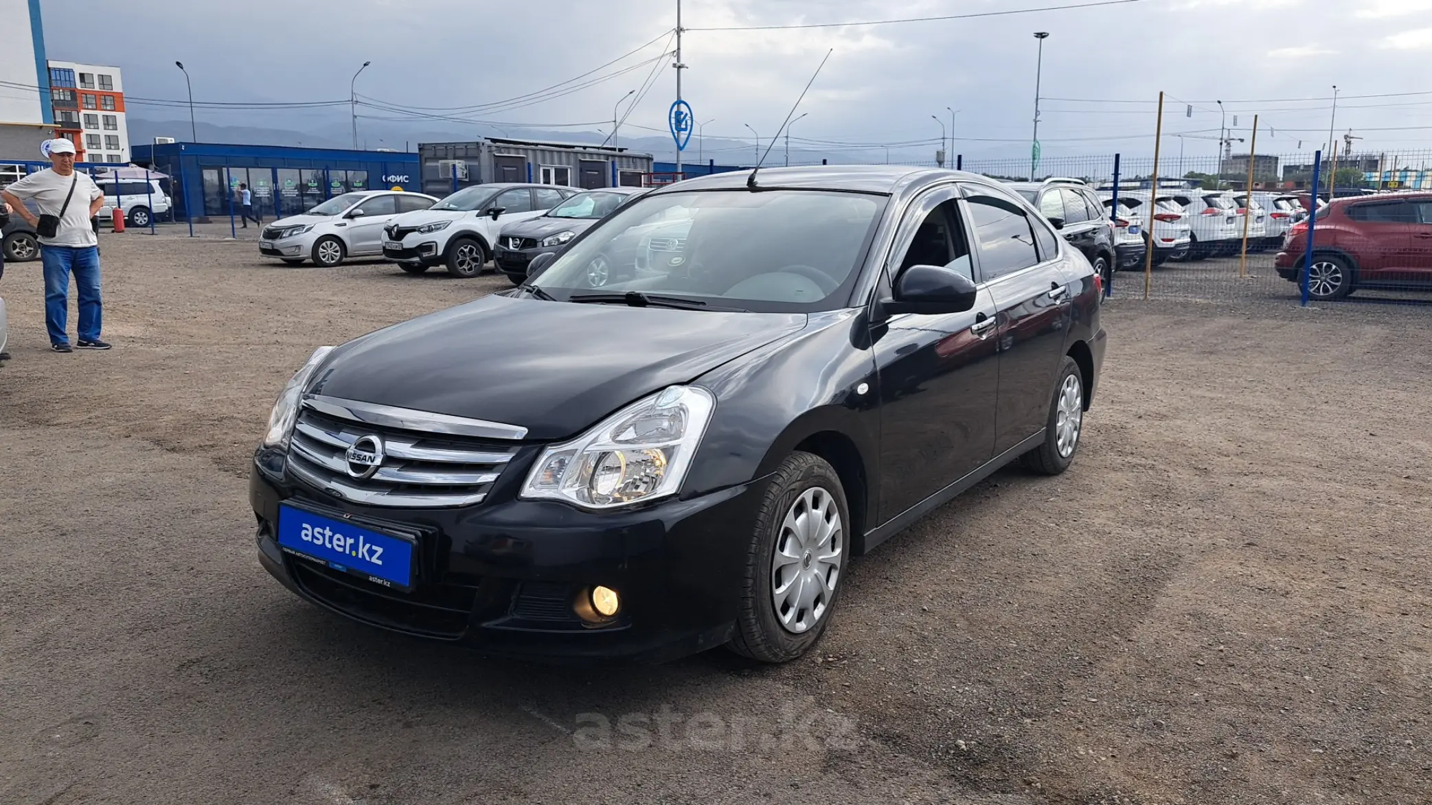 Nissan Almera 2015