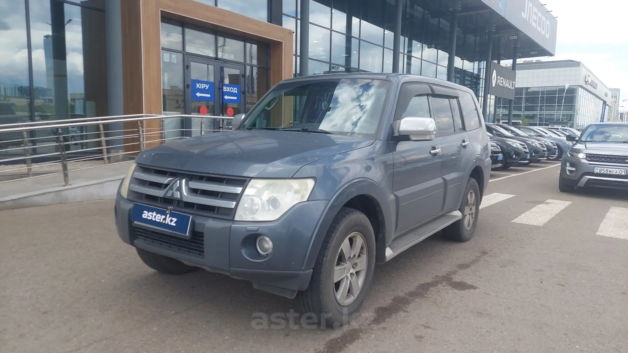 Mitsubishi Pajero 2007