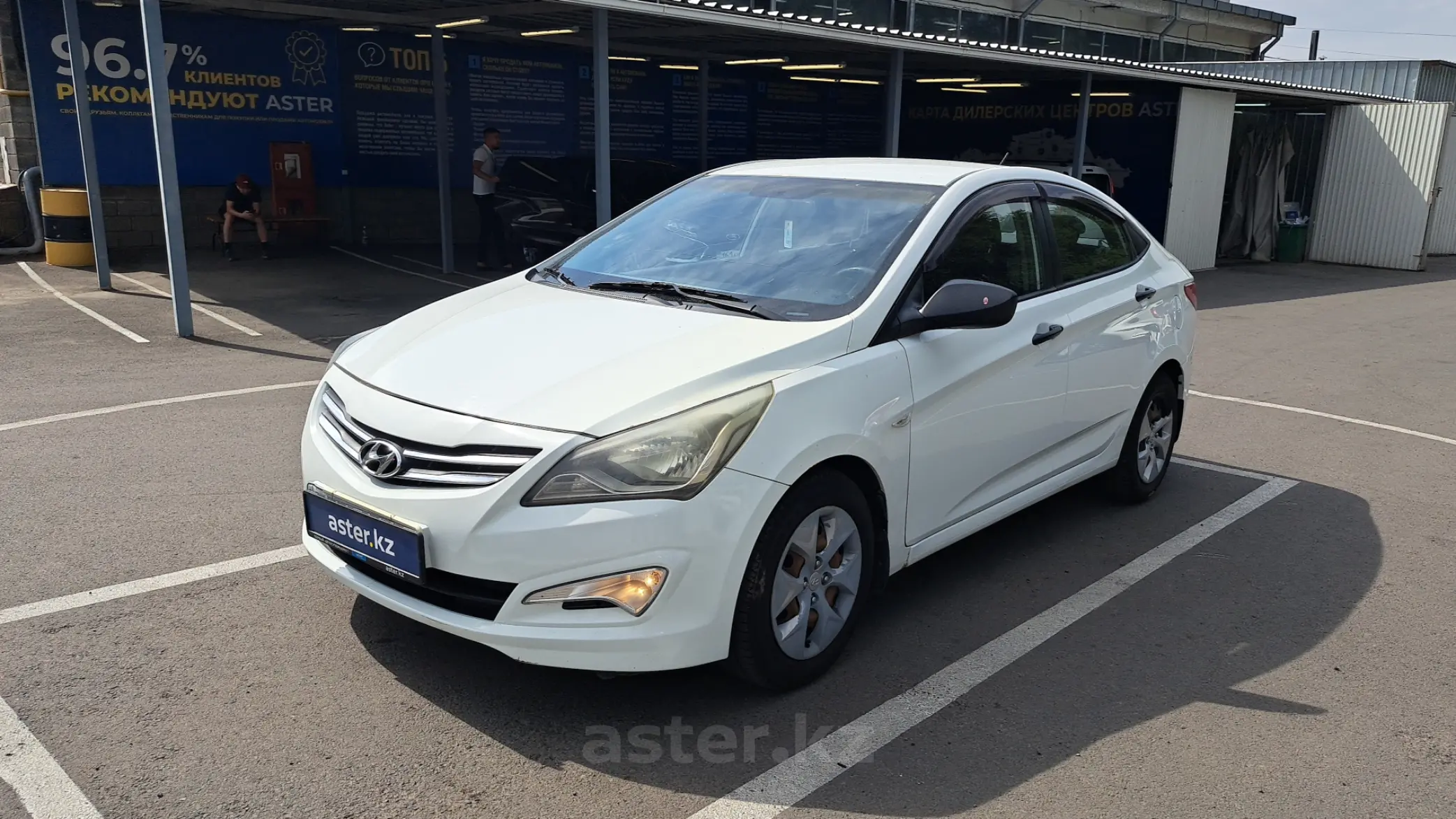 Hyundai Solaris 2015