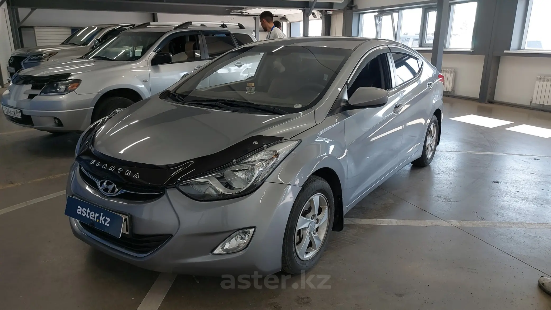 Hyundai Elantra 2013