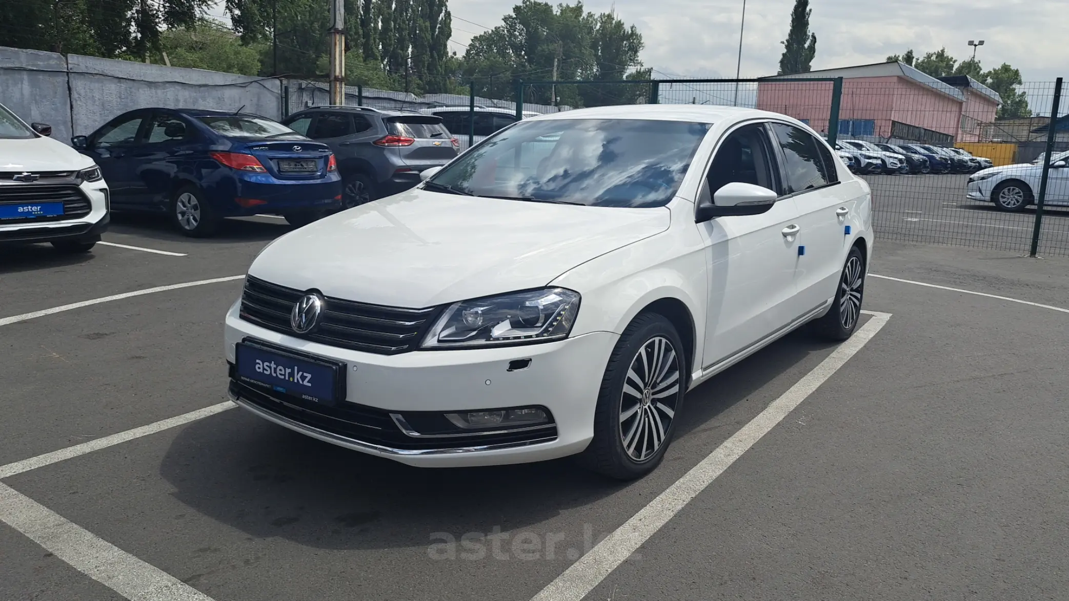 Volkswagen Passat 2011