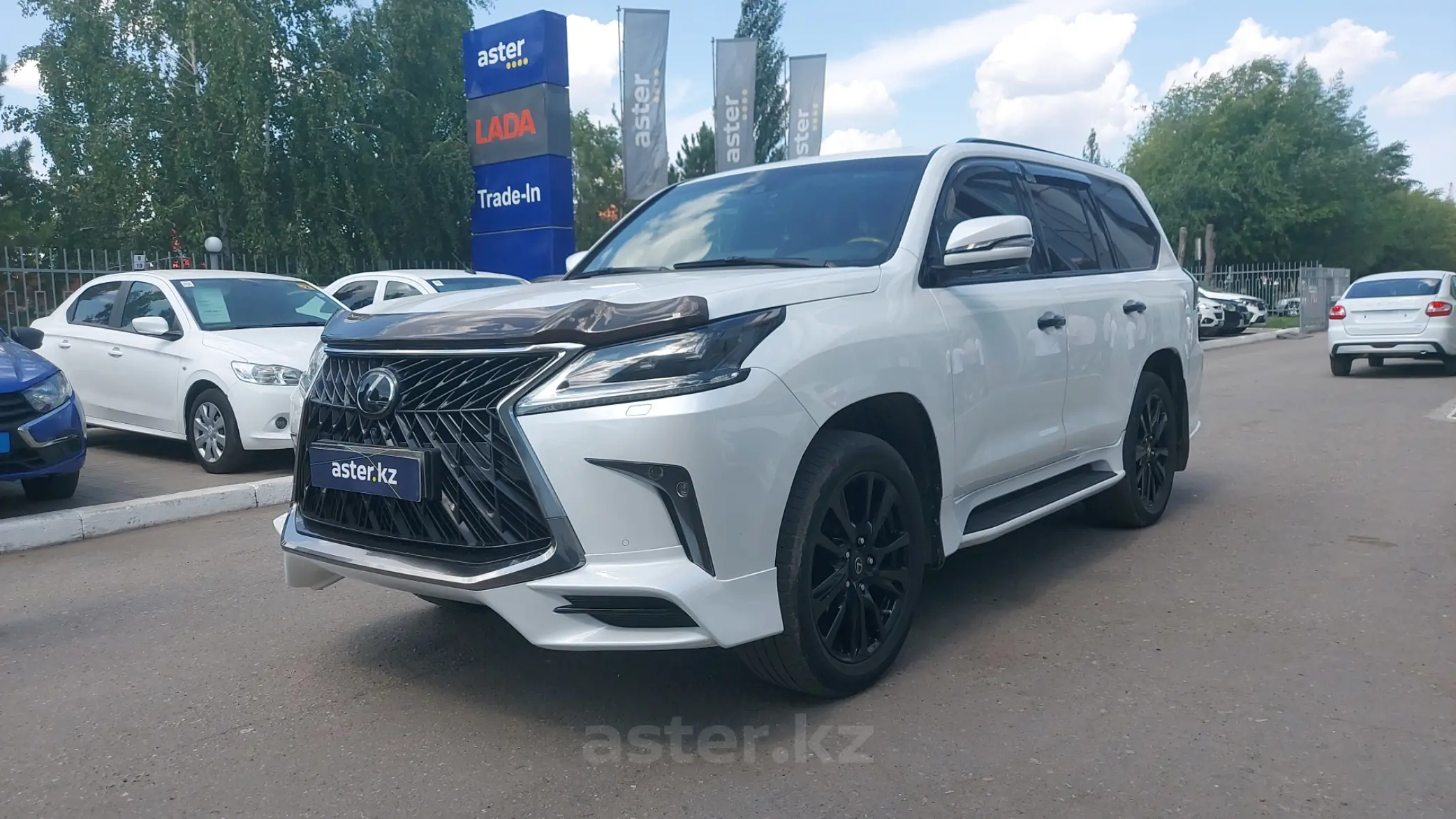 Lexus LX 2018