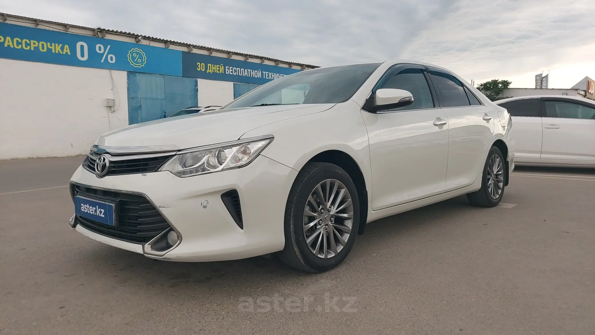 Toyota Camry 2016